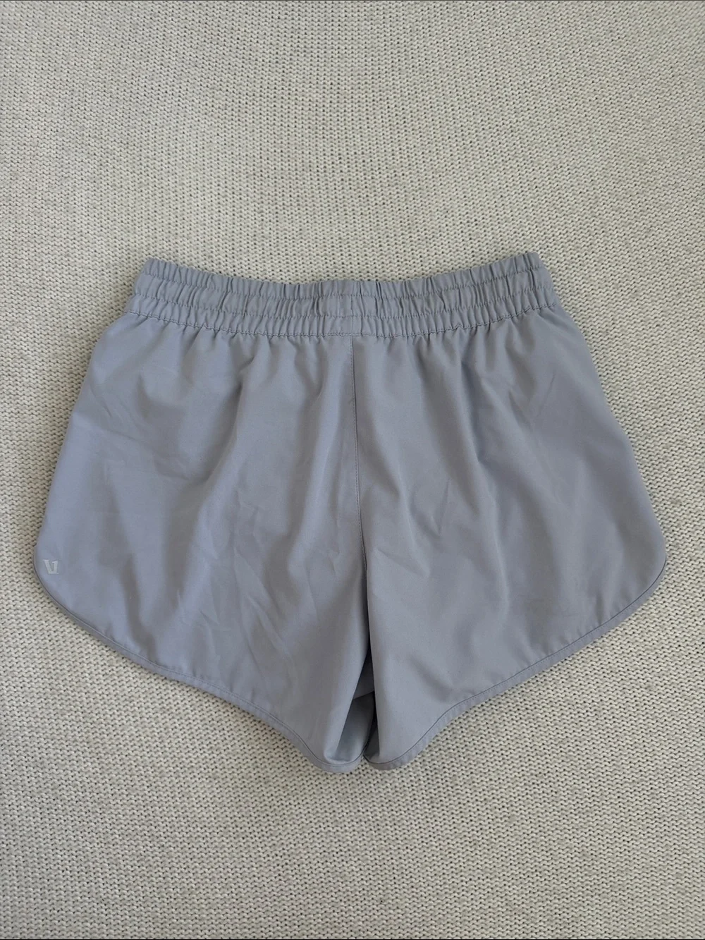 Vuori Clementine Short Gray Size Small